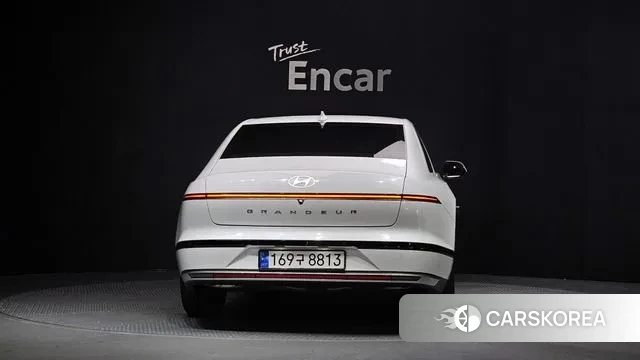 Hyundai Grandeur Hybrid (GN7) id 2963917 из Кореи 14