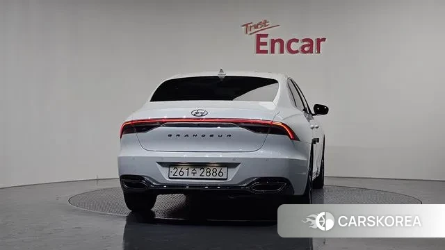 Hyundai The New Grandeur IG Hybrid id 3318031 из Кореи 14