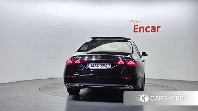 Mercedes-Benz E-Class W214 id 3057795 из Кореи 14