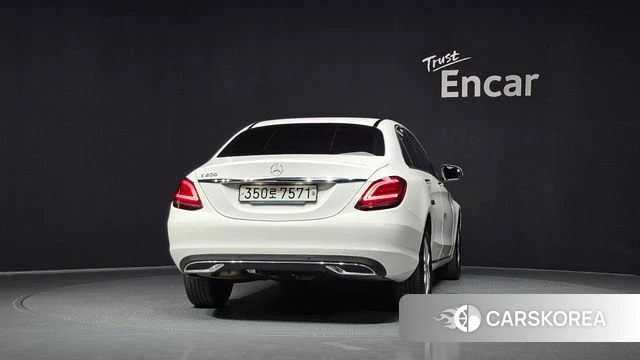 Mercedes-Benz C-Class W205 id 4410506 из Кореи 24
