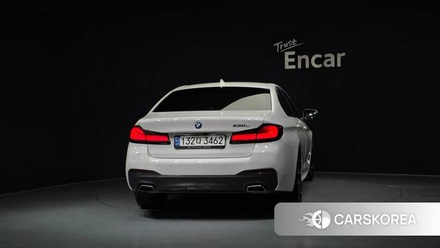 BMW 5 Series (G30) id 3878006 из Кореи 14