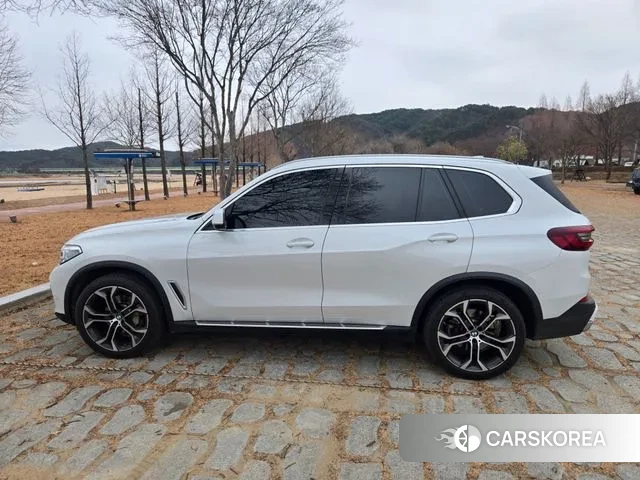 BMW X5 (G05) 2022 Белый из Кореи, фото 4