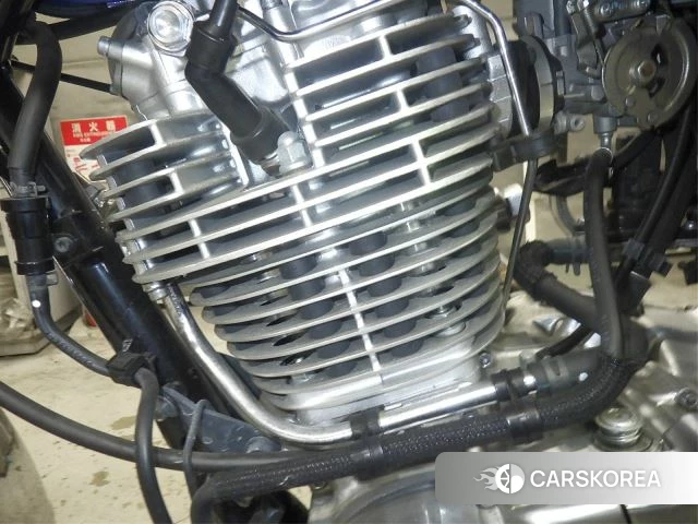 Engine photo