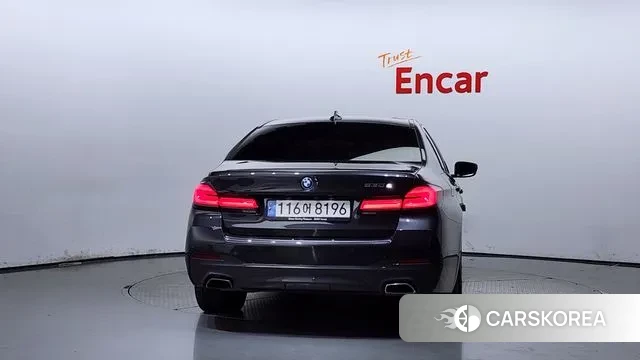 BMW 5 Series (G30) id 2998567 из Кореи 14