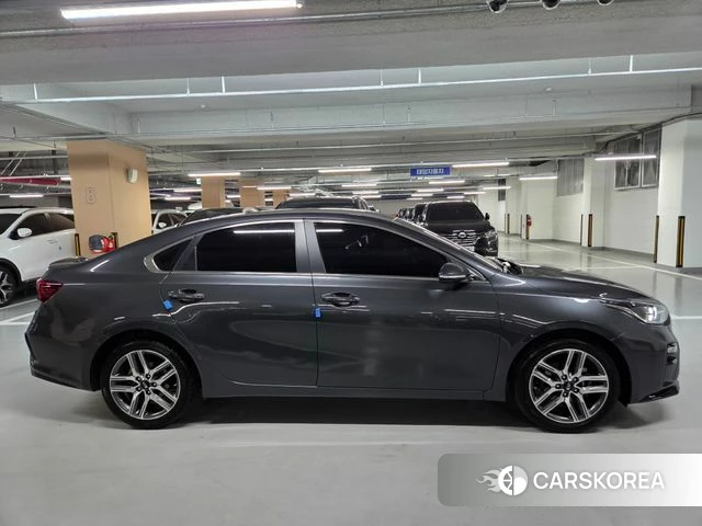 Kia Come New K3 id 4551947 из Кореи 11