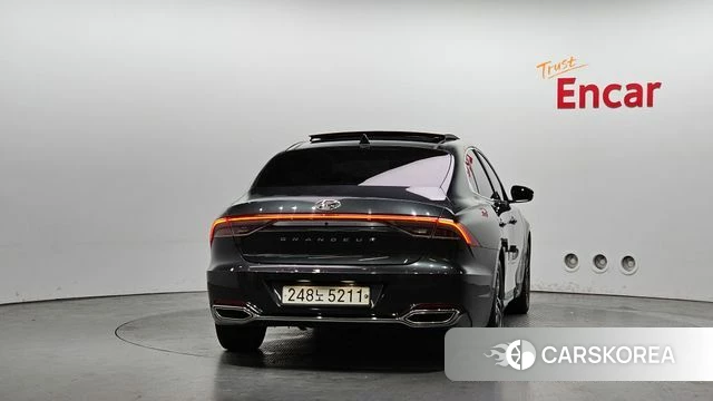 Hyundai The New Grandeur IG id 4187835 из Кореи 25