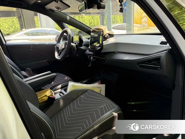 Volkswagen ID.3 2024 Белый из Китая, фото 4