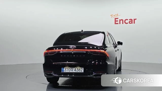 Hyundai The New Grandeur IG id 4524266 из Кореи 26
