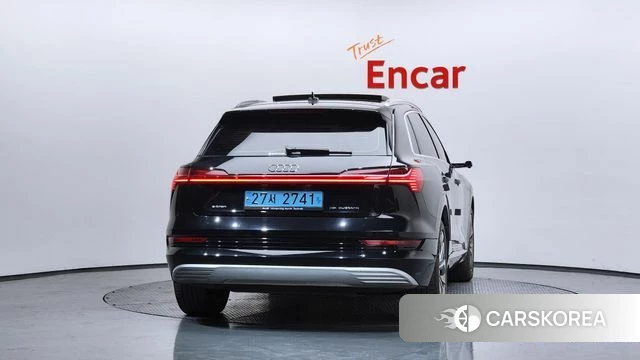 Audi e-Tron id 3800757 из Кореи 14