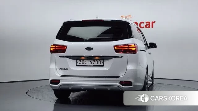 Kia The New Carnival id 3413282 из Кореи 14