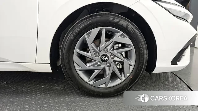 Hyundai The New Avante Hybrid (CN7) id 3769477 из Кореи 14