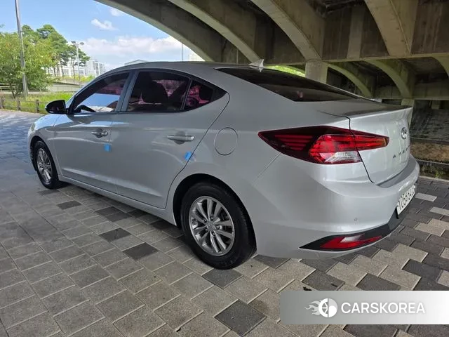 Hyundai The New Avante AD id 3292130 из Кореи 11