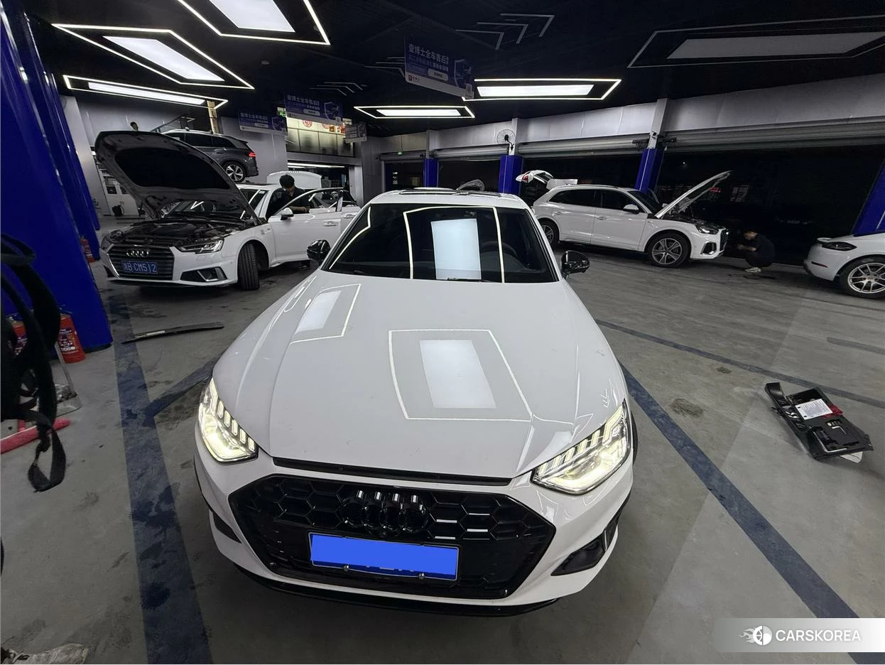 Audi A4L id 4461863 из Китая 7