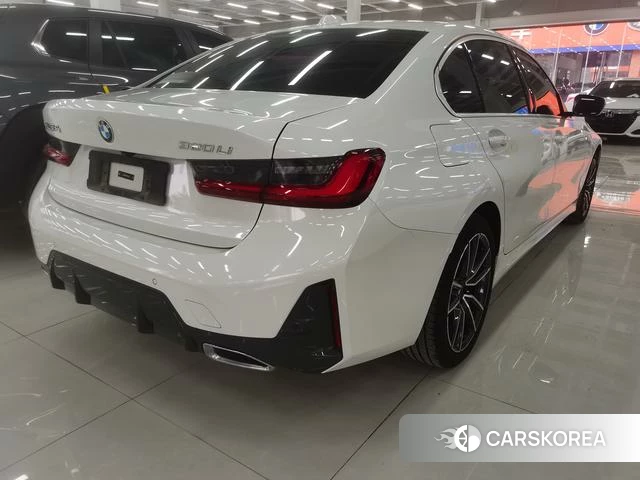 BMW 3 series 2023 Белый из Китая, фото 4