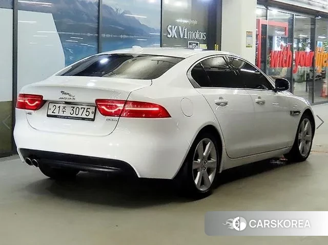 Jaguar XE id 3265177 из Кореи 14