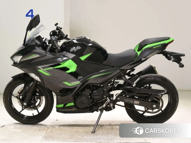 Kawasaki NINJA 400 2018 из Японии