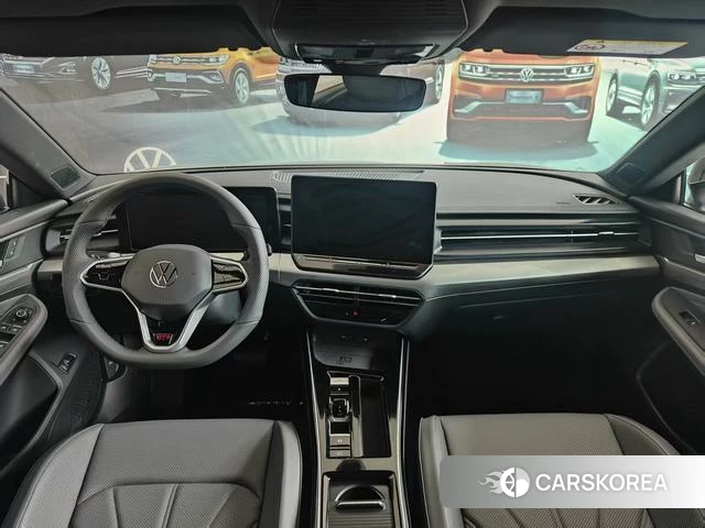 Volkswagen Lingdu 2025 Серебристо-серый из Китая, фото 4