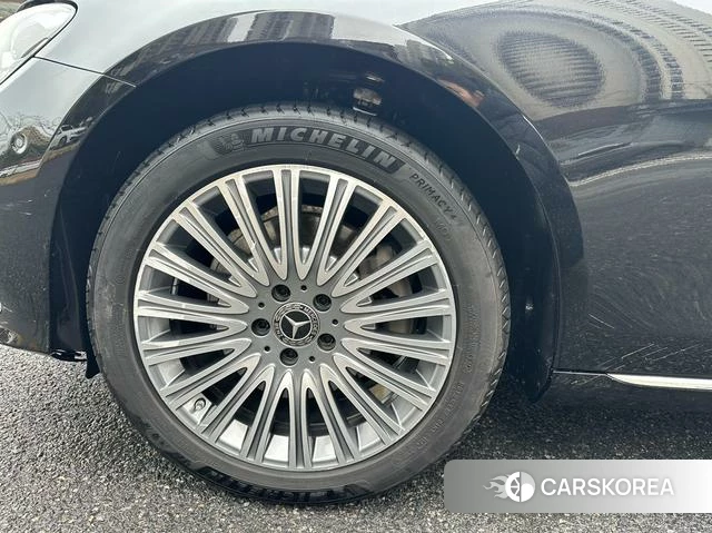 Mercedes-Benz E-class id 4273674 из Китая 11