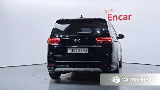 Kia The New Carnival id 4595690 из Кореи 25