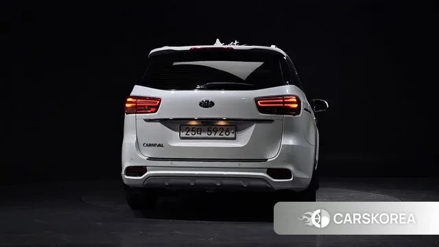 Kia The New Carnival id 3578769 из Кореи 14