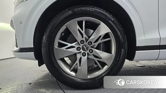 Genesis GV70 id 3777334 из Кореи 14