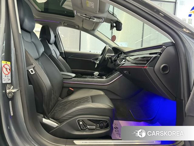 Audi A8 id 4392056 из Китая 11