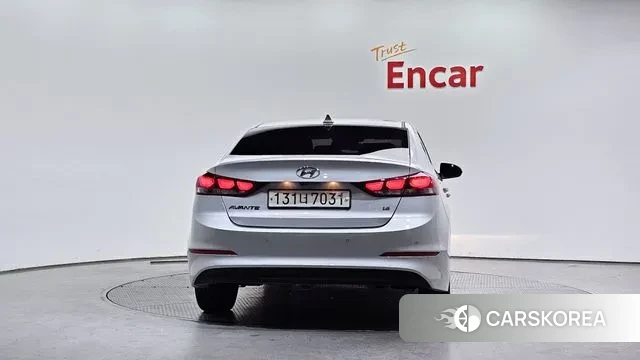 Hyundai Avante AD id 3568725 из Кореи 14