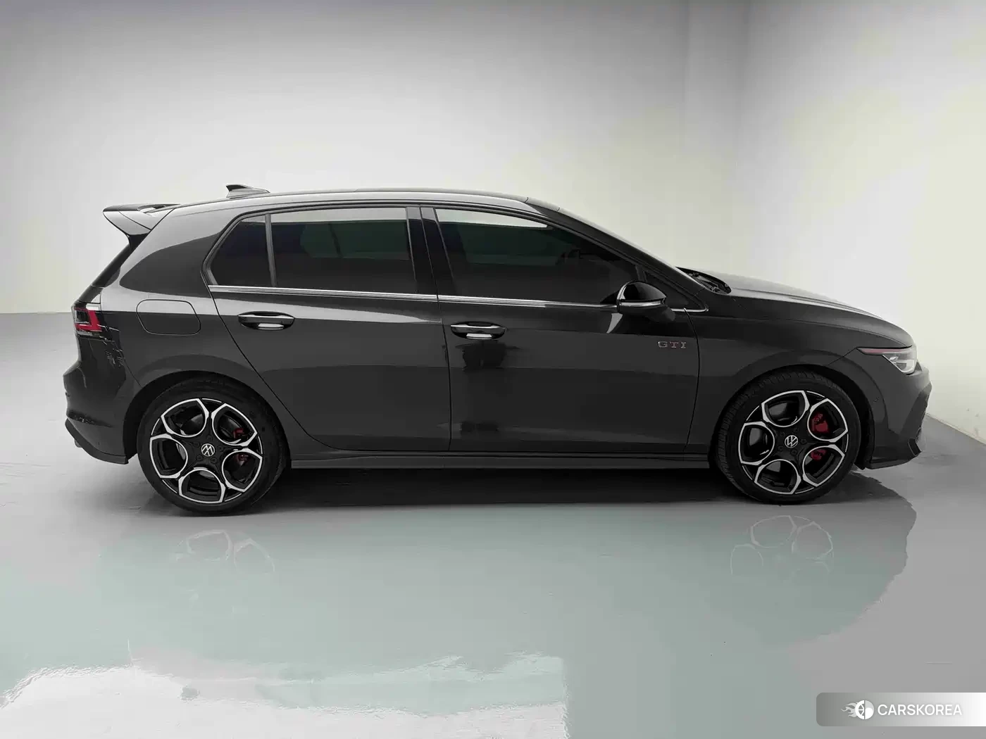 Volkswagen Golf id 4548090 из Китая 13