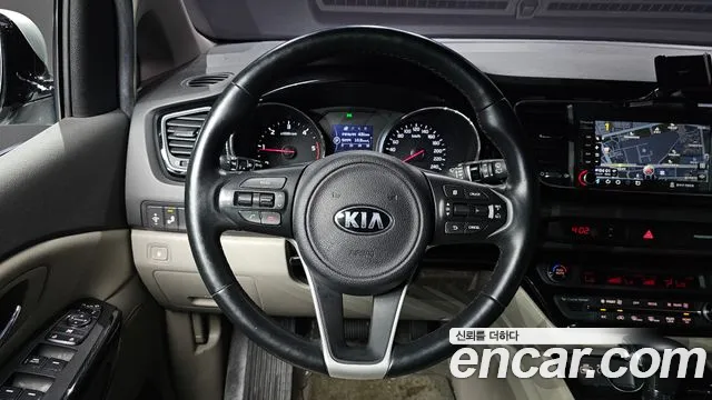 Kia All New Carnival id 2765304 из Кореи 14