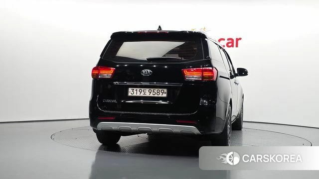 Kia All New Carnival id 4937850 из Кореи 14