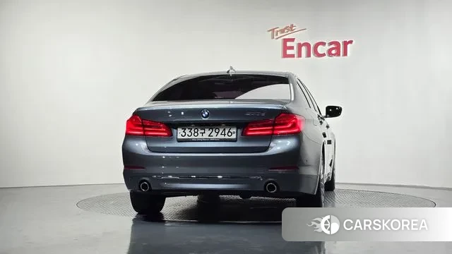 BMW 5 Series (G30) id 3265136 из Кореи 14