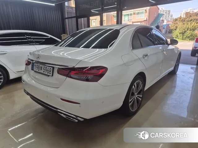 Mercedes-Benz E-Class W213 id 3355653 из Кореи 10