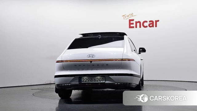 Hyundai Grandeur Hybrid (GN7) id 4336865 из Кореи 14