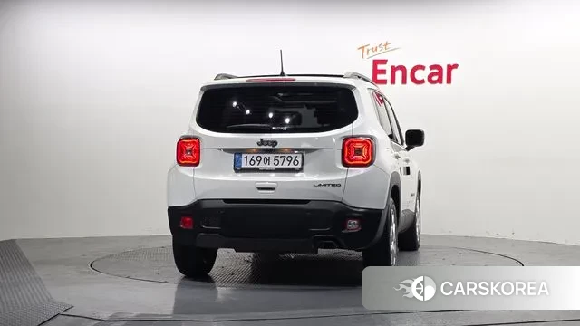 Jeep Renegade id 3735995 из Кореи 14