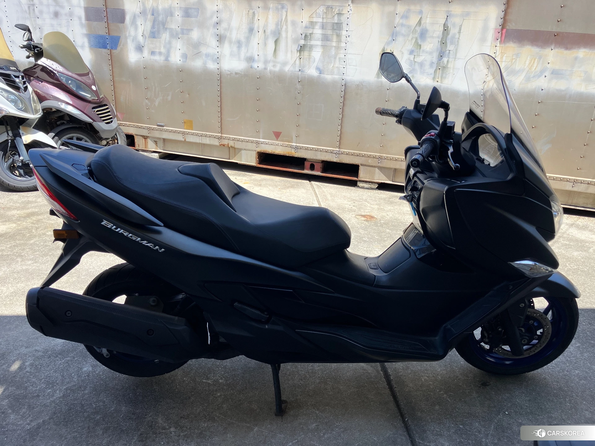 Проданный Suzuki BURGMAN 400 2023 из Японии, фото 3