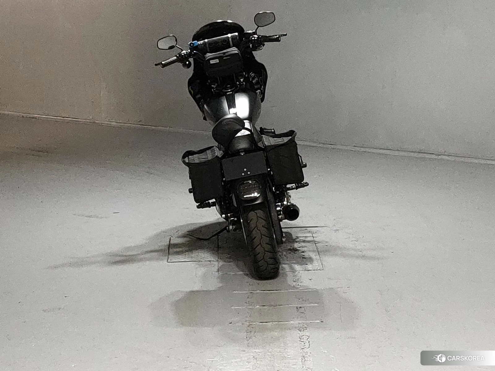 Harley-Davidson Sportster XL883N 2017 из Японии, фото 2