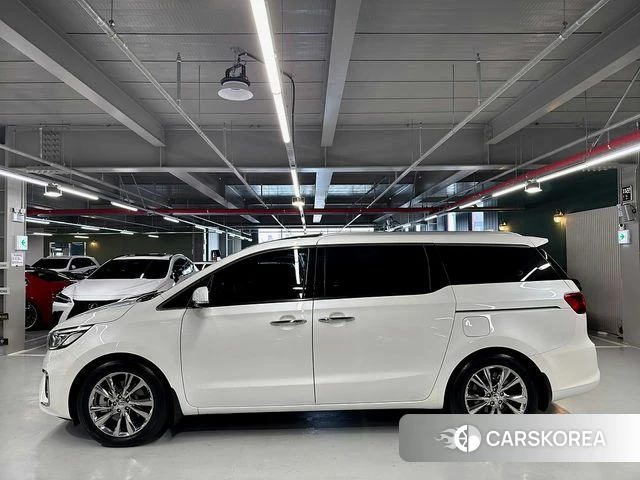 Kia The New Carnival id 4406361 из Кореи 14