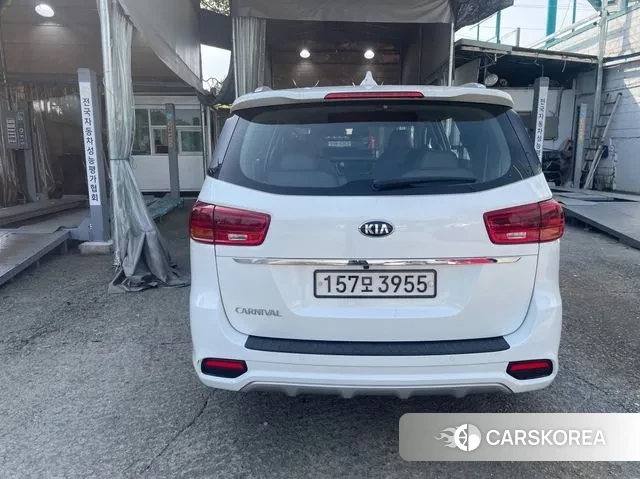 Kia The New Carnival id 3226771 из Кореи 14