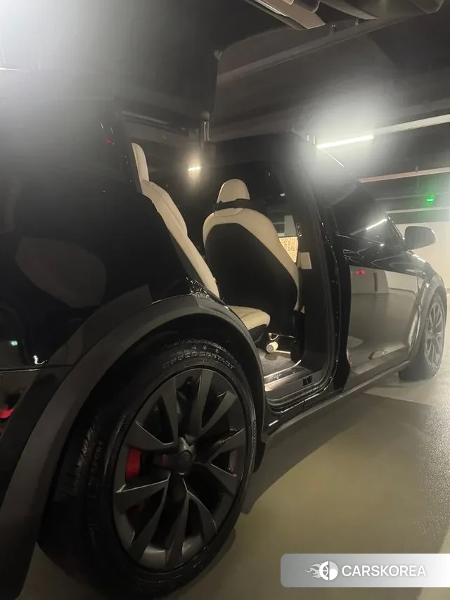 Tesla Model X id 3451410 из Кореи 14