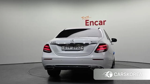 Mercedes-Benz E-Class W213 id 3942738 из Кореи 14