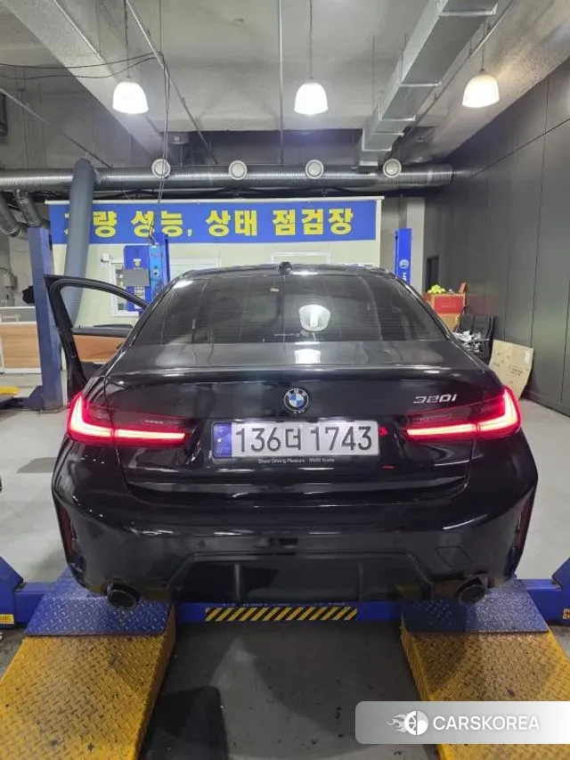 BMW 3 Series (G20) 2023 Черный из Кореи, фото 4