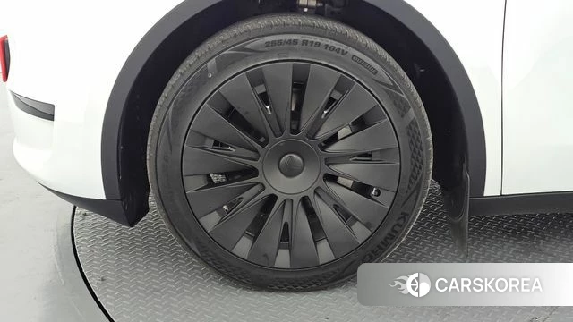 Tesla Model Y id 4691572 из Кореи 30