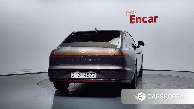 Hyundai Grandeur (GN7) id 2959298 из Кореи 14