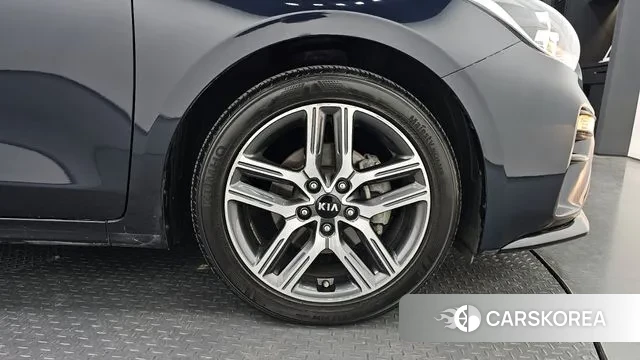 Kia Come New K3 id 3773211 из Кореи 14