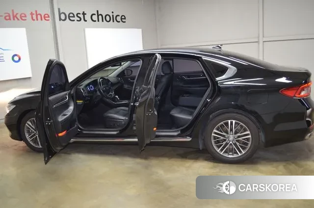 Hyundai Grandeur IG id 3014097 из Кореи 14