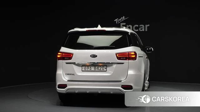 Kia The New Carnival id 4351179 из Кореи 14