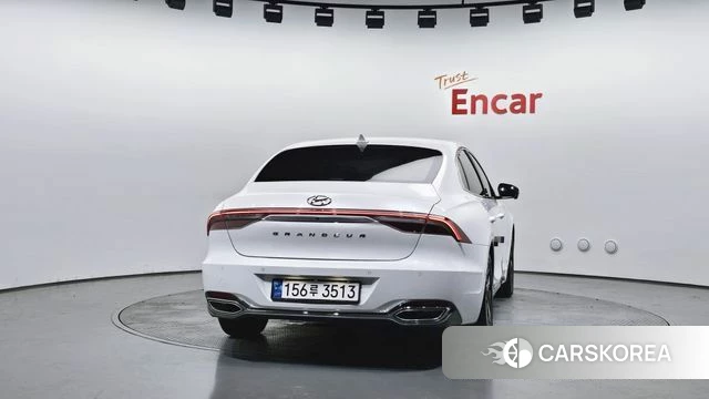 Hyundai The New Grandeur IG Hybrid id 4562382 из Кореи 27
