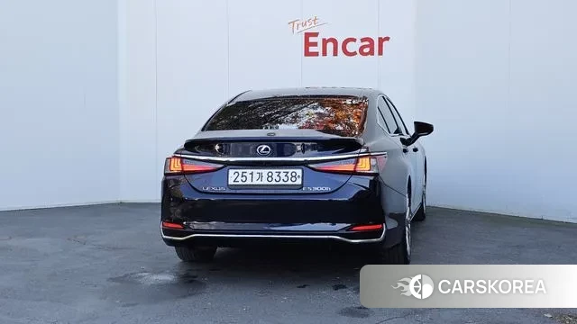 Lexus ES300h 7th generation id 3385012 из Кореи 14