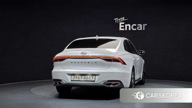 Hyundai The New Grandeur IG Hybrid id 4502078 из Кореи 26