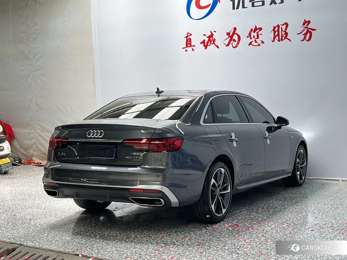 Audi A4L id 4513907 из Китая 12